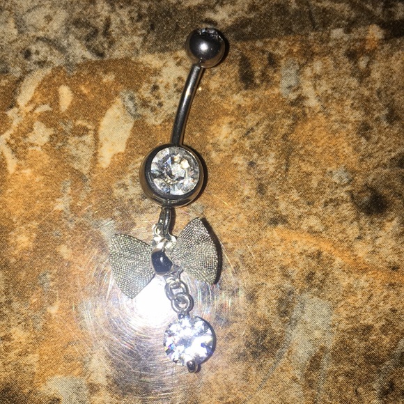 Belly button ring - Picture 2 of 2